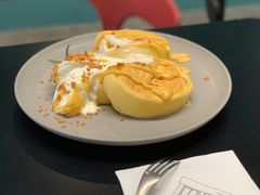 流心奶黄松饼-NokNok Coffee(宽窄巷子店)