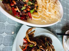 -小厨子私房菜·云南美食店