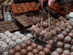 -Laderach 莱德拉(上海环贸iapm店)