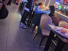-徐记小怪兽肉蟹煲店(哈西万达金街店)