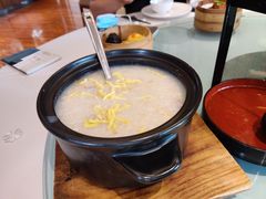 艇仔粥的配料-粤域茶餐厅