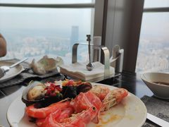 -云端西餐厅(南宁龙光那莲豪华精选酒店)