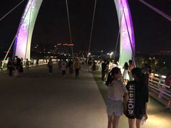 -南京眼步行桥