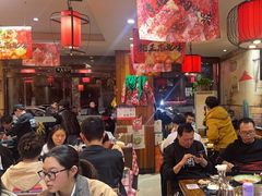 -东北哈尔滨酱骨头馆房掌柜铁锅炖