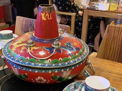 -毛辣果·贵州红酸汤牛肉火锅(西单店)