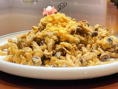 蛋黄焗蟹味菇-晚归月亮湾私家菜(临邑路店)