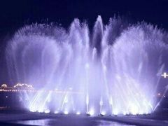 -东港音乐喷泉广场