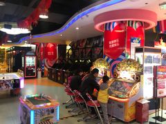 -爱玩嘉年华(龙湖源著天街店)