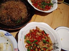 -寻钵记民菜馆·正宗常德钵子菜(滨湖路店)