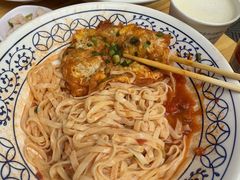 -李与白包子铺(桐梓林店)