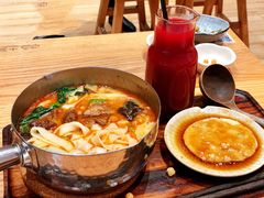 8小时慢炖半筋半肉粉套餐-小满手工粉(上海月星环球港店)
