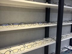 -瑞司视光眼镜·蔡司战略合作眼镜店(新街口店)