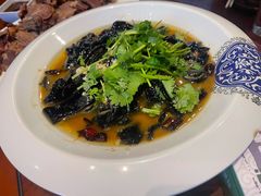 麻酱黑拉皮-诺敏塔拉奶茶-布里亚特包子-手把肉(锦都会店)