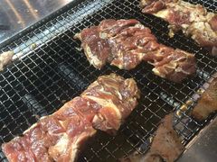 -马路牙子地桌烤肉(工体店)