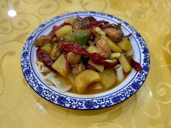 新疆大盘鸡-新疆巴州金丝特餐厅(大钟寺店)