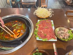 -黔有有贵州酸汤夺夺粉火锅(五味十字店)