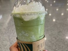 -星巴克(浦东机场T2到达店)