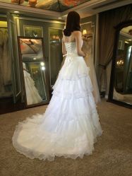 -LANYI COUTURE高级婚纱礼服改衣店