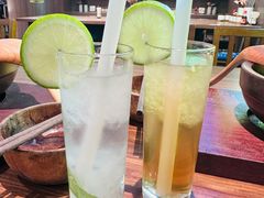 -良米山·云南野生菌过桥米线(上海首店)