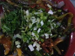 凉拌菜-美食美客土烙锅店·老字号