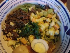 -秦君宝手擀菠菜面(金花路店)