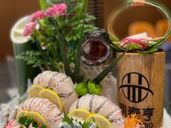 -鼎泰亨·海鲜牛肉餐厅(滨江店)