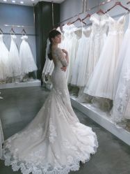 -艾米丽婚纱礼服