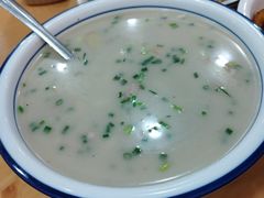大围山菌子肉片汤-憨伢子·家常菜小食堂·有锅气の炒菜(江汉路店)