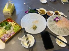 -官塘陈记鱼生·潮汕砂锅粥·牛肉火锅(潮枫路总店)