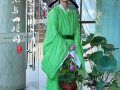 -荷风细雨·中国茶宴(世纪大道店)