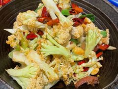 -万重锦·人文川菜馆(骡马市店)