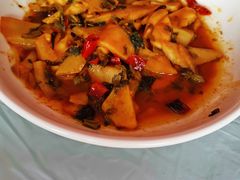 -天乐农家鱼头王(天目湖店)