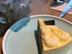 椰蓉杨枝甘露-乔泰勒JOETYLER西餐厅(曲江店)