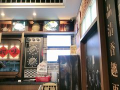 -黑白电视长沙小吃(美林M·LIVE天地东座店)