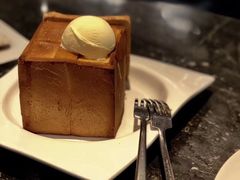 -港丽餐厅(高德置地店)