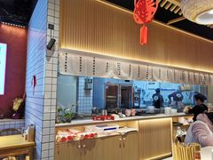 门面-八二小区抄手(龙湖上城天街店)