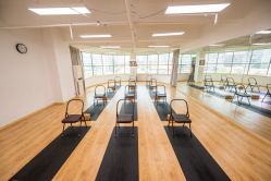 -元泉瑜伽培训学院