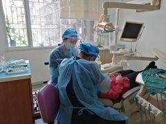 -耀光牙科(南园店)