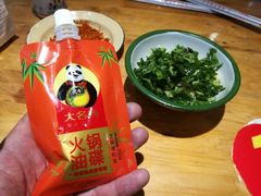 -拈签一笑黄牛肉辣卤串串