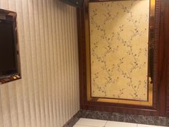 -沪华海鲜大酒楼(南汇店)