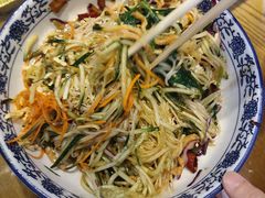 -快乐老家三鲜饺子东北菜(南六中路店)
