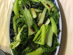 -九道菜有鸡鱼头(石鼓路店)