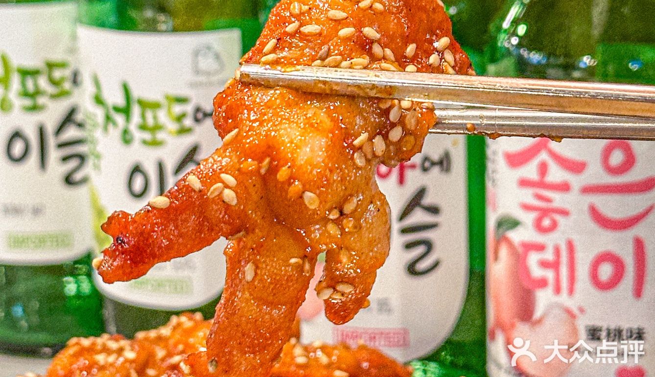 酒精绝缘体破防啦！蜂巢米酒好喝到说不出话……