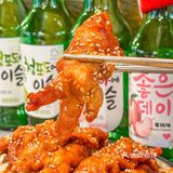 酒精绝缘体破防啦！蜂巢米酒好喝到说不出话……