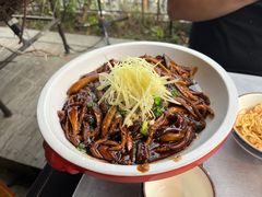 响油鳝糊-吴越荣记苏州菜·松鼠桂鱼(月光码头店)