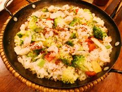 -玛格萝妮比萨屋(四平店)