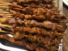-毛胡子牛羊餐馆(武宁路店)