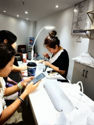 -丫丫NAIL日式自助美甲美睫沙龙