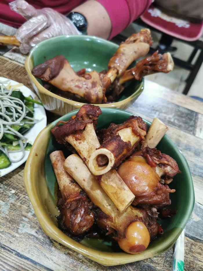 高老三羊棒骨烩面(旧宫分店)-"家门口的棒骨烩面 一直都没有吃过.