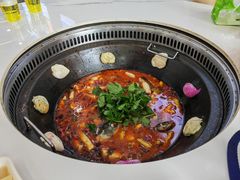 -丹水桥地锅鱼·翘嘴鲌·地方特色全鱼宴(丹江口大坝店)